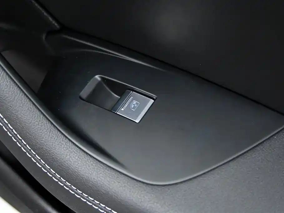 Audi A6 (Import) 2024 allroad quattro 55 TFSI Premium Off-road фото 27
