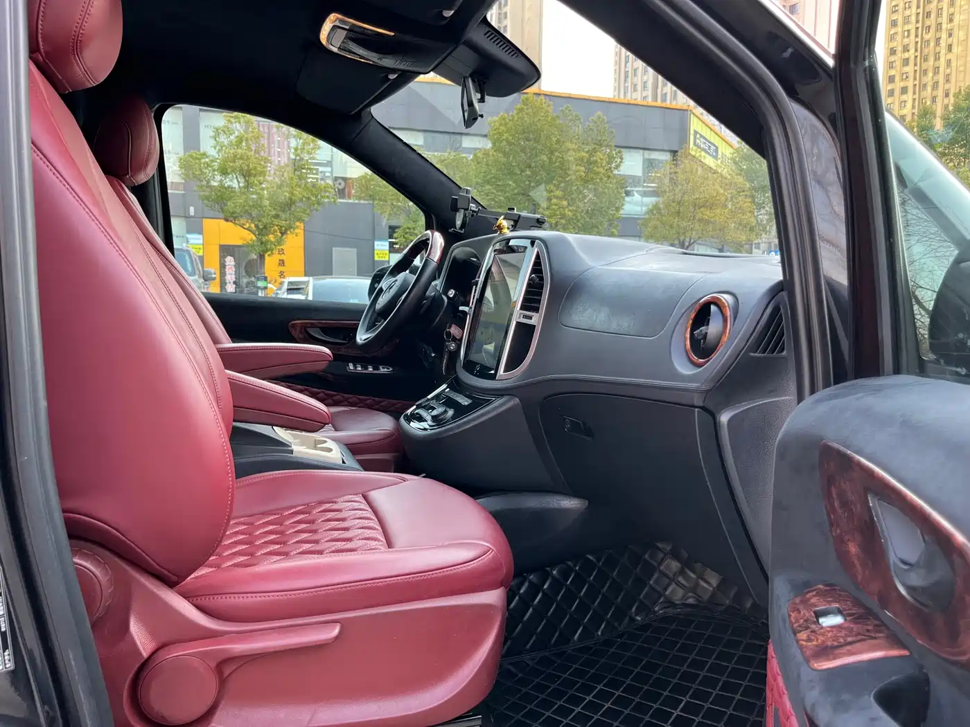 Mercedes-Benz Vito 2016 2.0T Elite 9-Seater фото 7