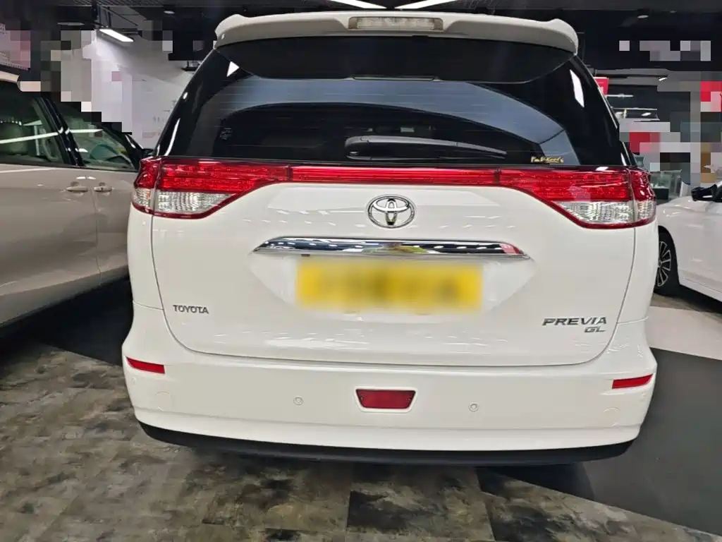 Toyota Previa 2018 2012 2.4L 7-Seater Luxury Edition