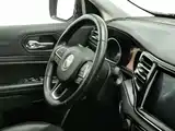 Фото 22 - Jeep Commander