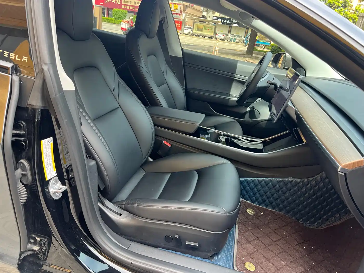 Tesla Model 3 2020 2020 Standard Range Rear-Wheel Drive Upgrade