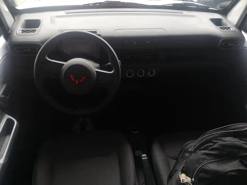 Wuling Motors Wuling Zhiguang NEV 2026 2025 Standard Version