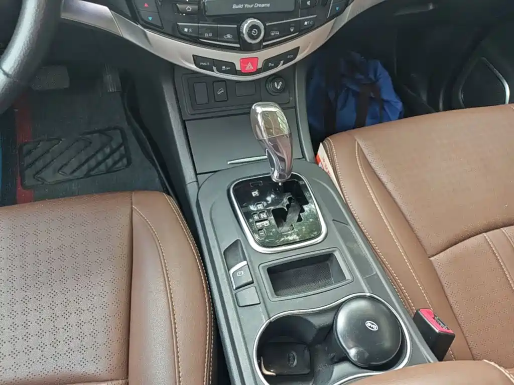 BYD S7 2016 2016 2.0T Auto Premium Plus