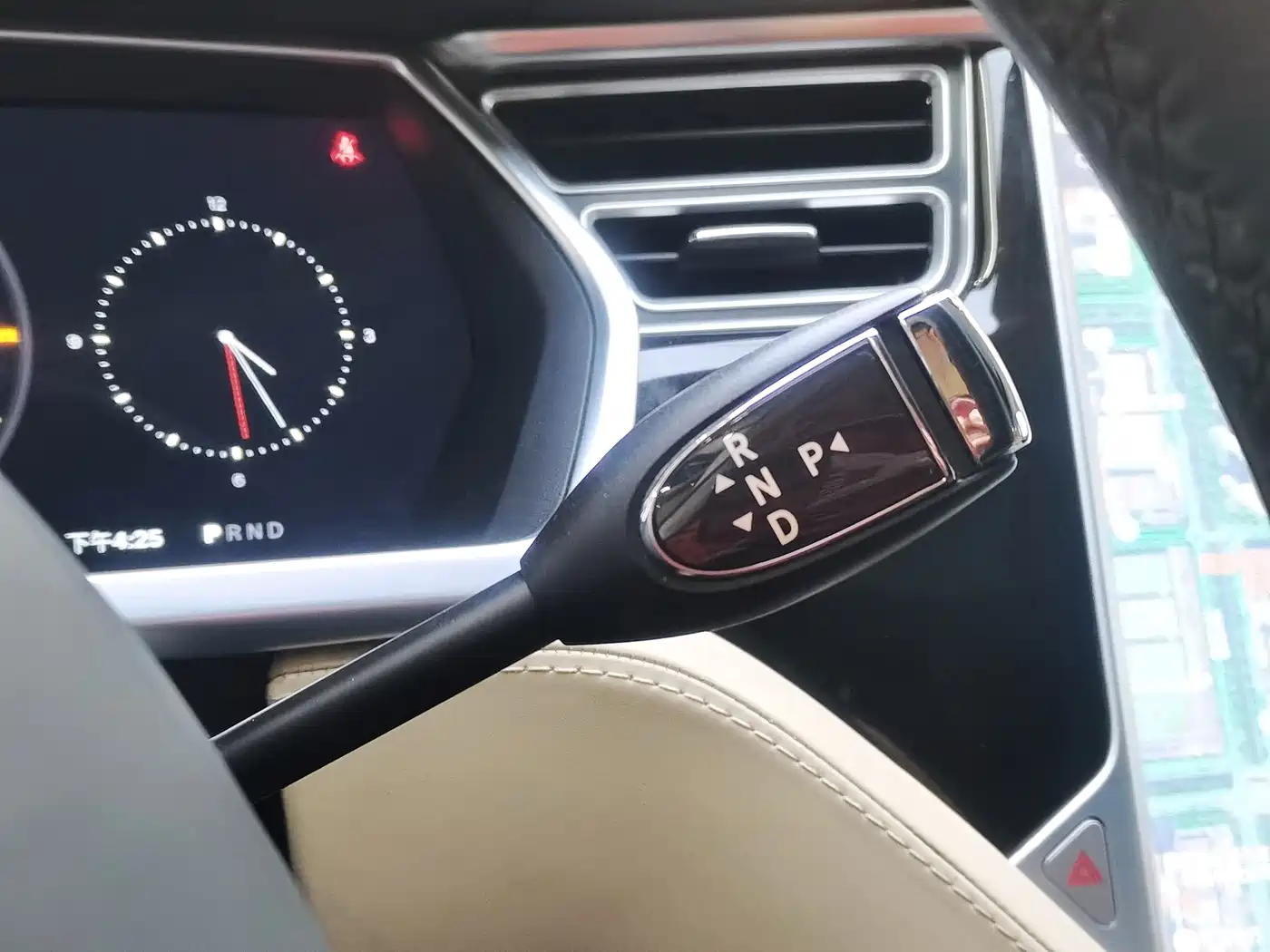 Photo 18 - Tesla Model S