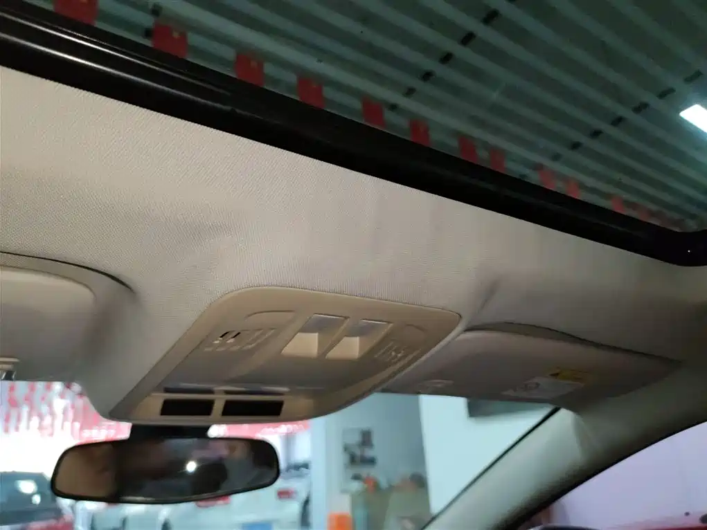 Chevrolet Cruze 2016 1.5L Automatic Fashion Sunroof Edition фото 18