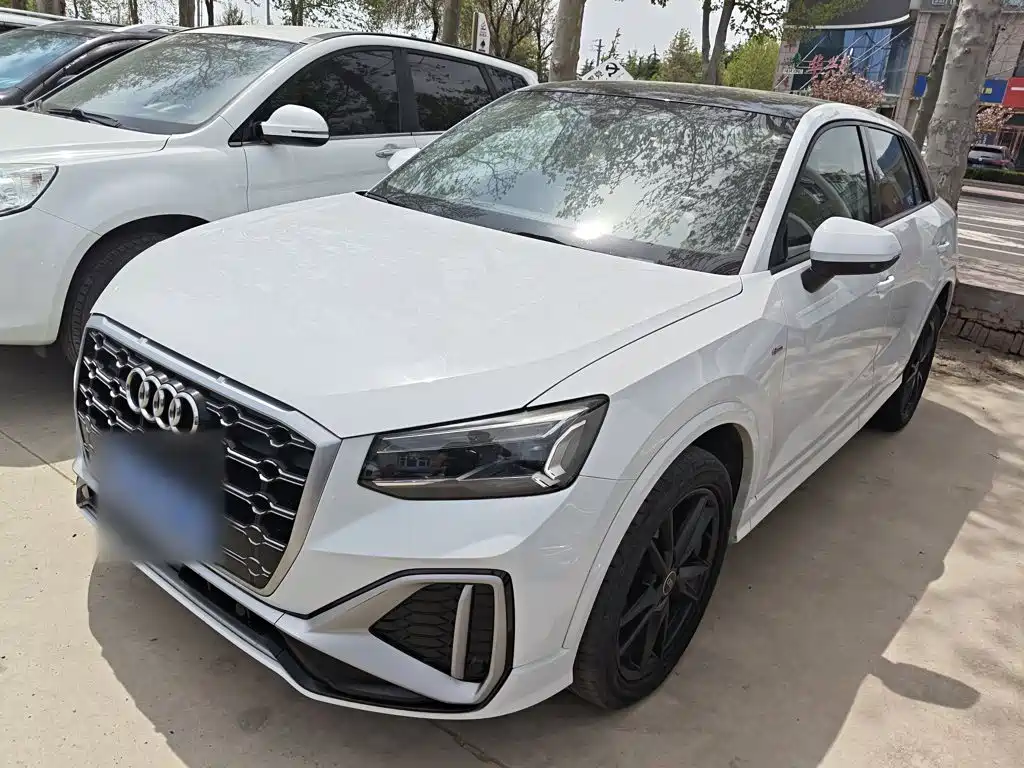 Audi Q2L 2022 35 TFSI Progressive Dynamic
