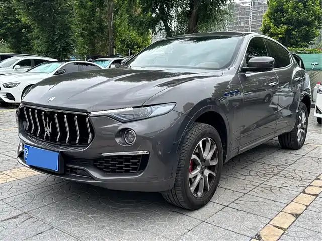 Maserati Levante 2022 2.0T GT Edge Edition