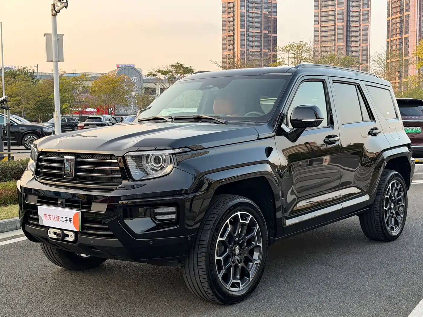 TANK TANK 700 NEW ENERGY