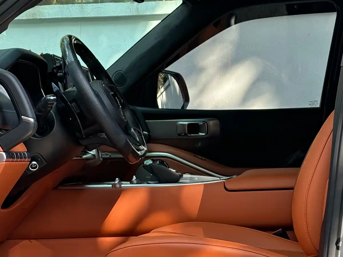 TANK TANK 700 NEW ENERGY