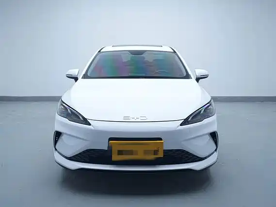  BYD Hai Bao 05 DM-i 2026 Model DM-i 210KM Premium Edition