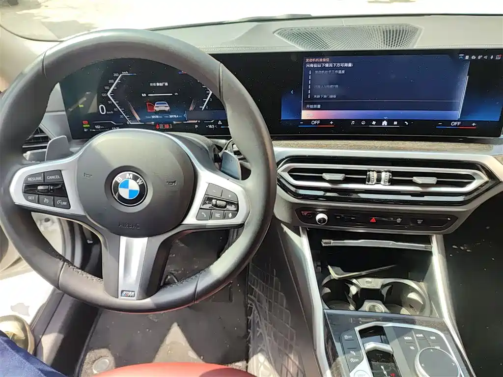 BMW 3 Series 2024 325Li M Sport Package фото 10