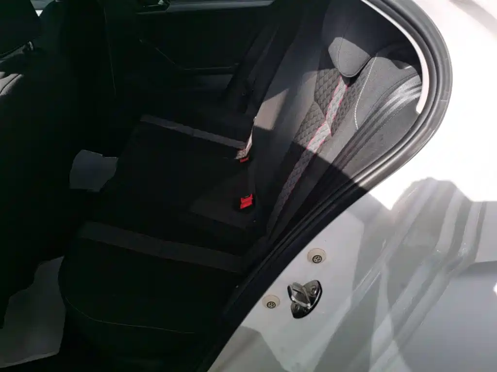 Volkswagen Lamando 2019 230TSI DSG Fashion Edition China VI фото 17