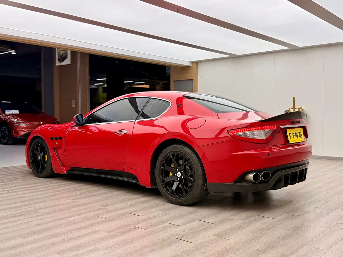 Maserati GranTurismo 2007 4.2L Standard фото 6