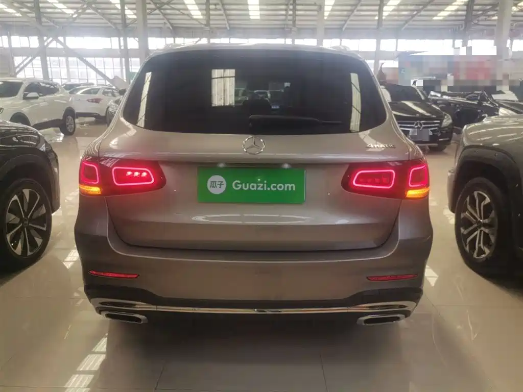 Mercedes-Benz GLC 2020 Facelift GLC 300 L 4MATIC Dynamic фото 4