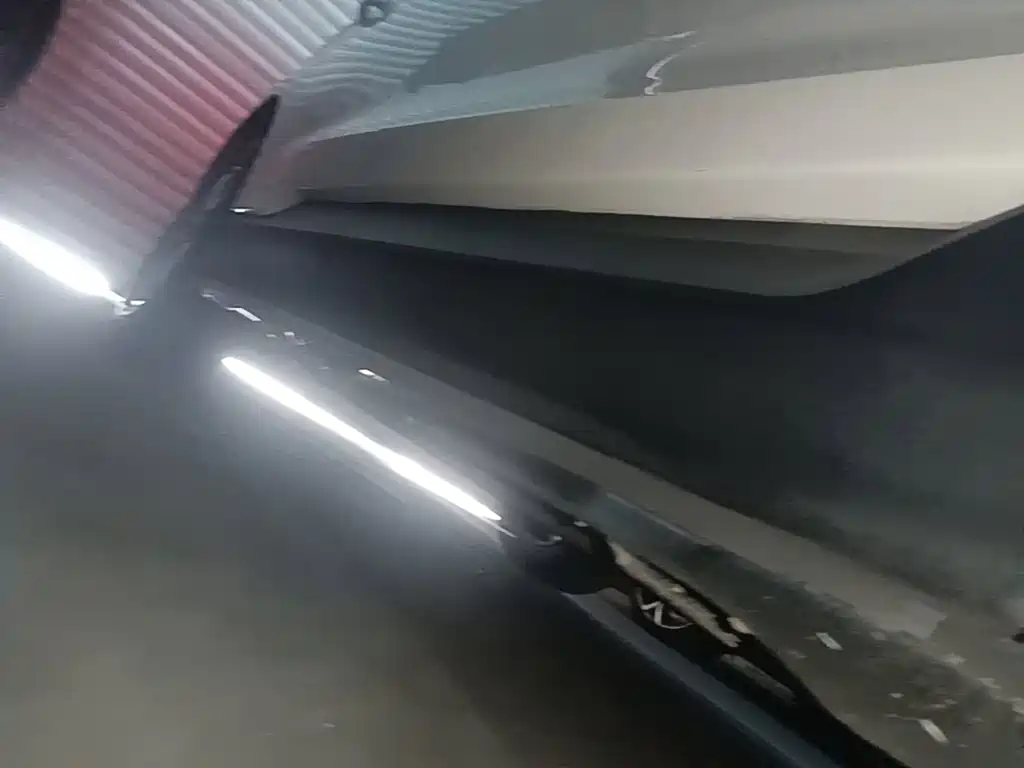 Фото 21 - Ford Edge
