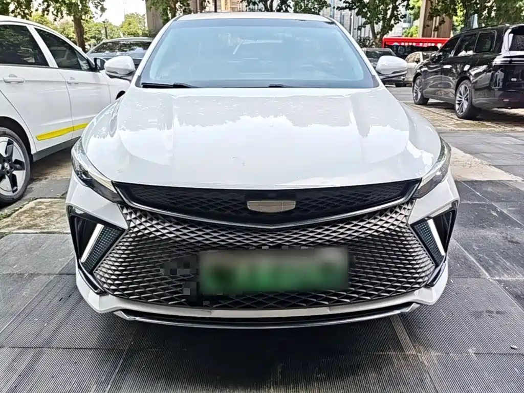 Geely Emgrand L HiP 2022 2022 1.5TD-DHT Pro 100KM Super Swift
