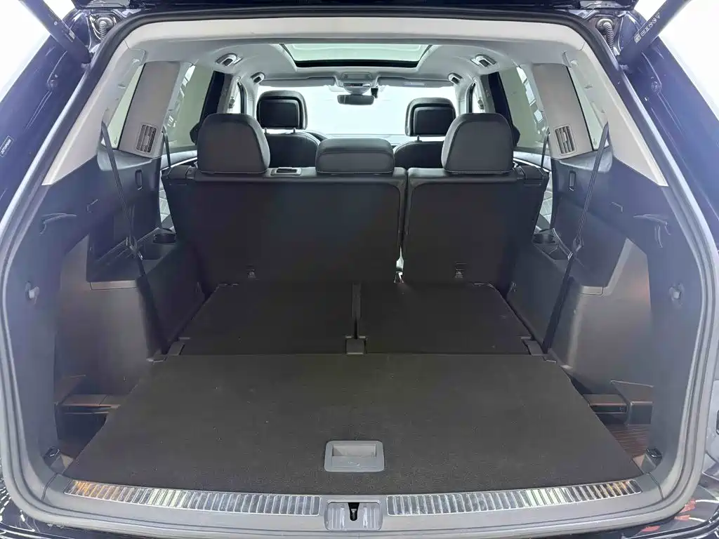 Фото 4 - Volkswagen Teramont