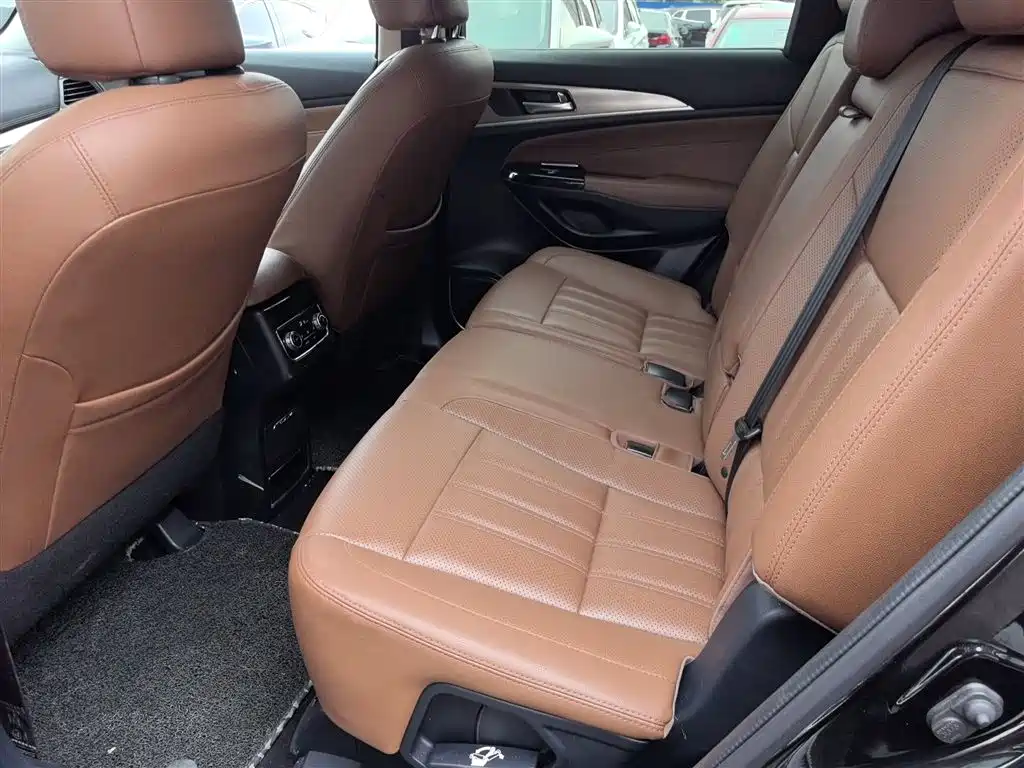 Changan CS95 2017 2017 2.0T 2WD Intelligent Expansion Edition