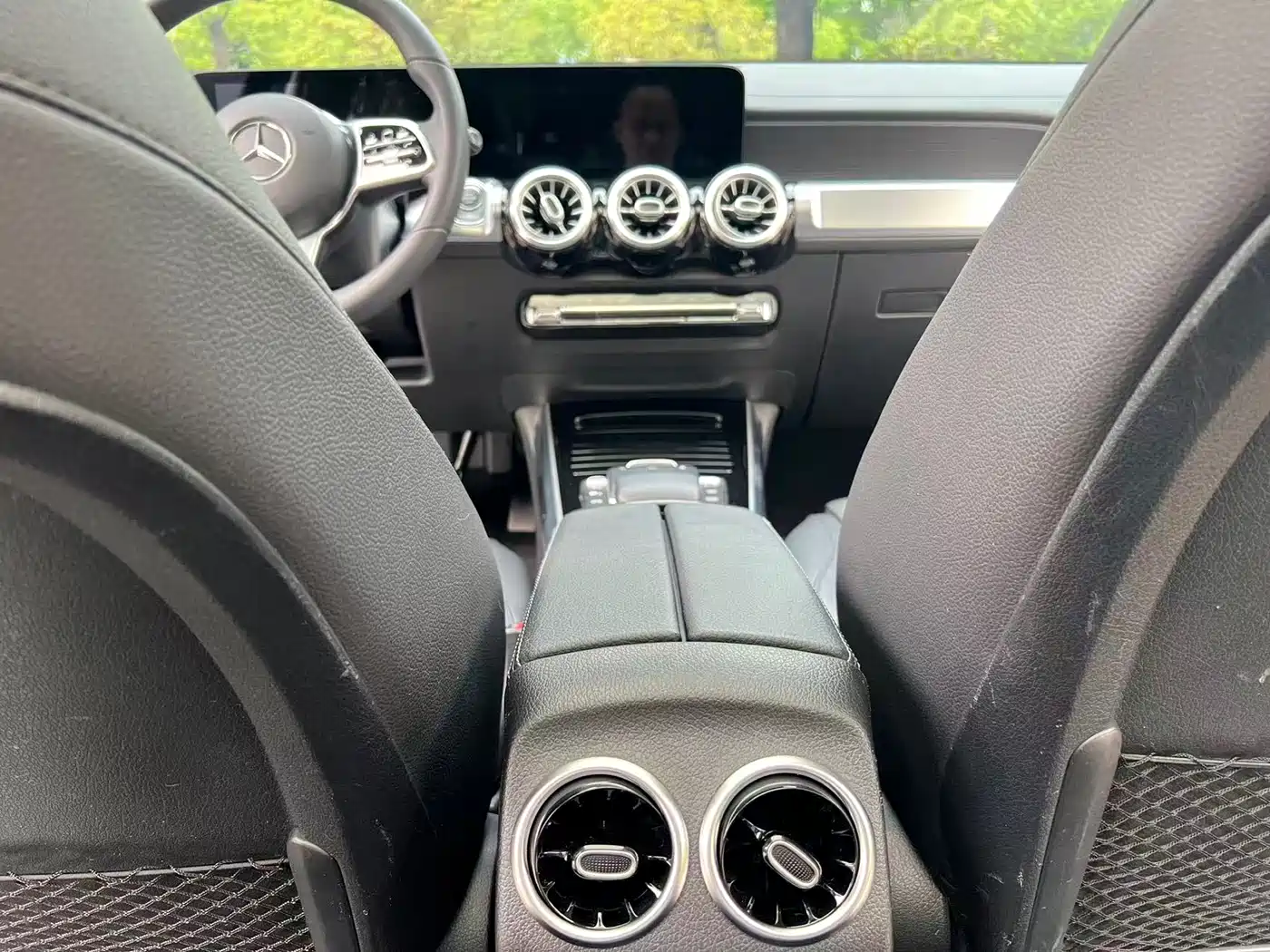 Mercedes-Benz GLB 2021 GLB 200 4MATIC фото 17
