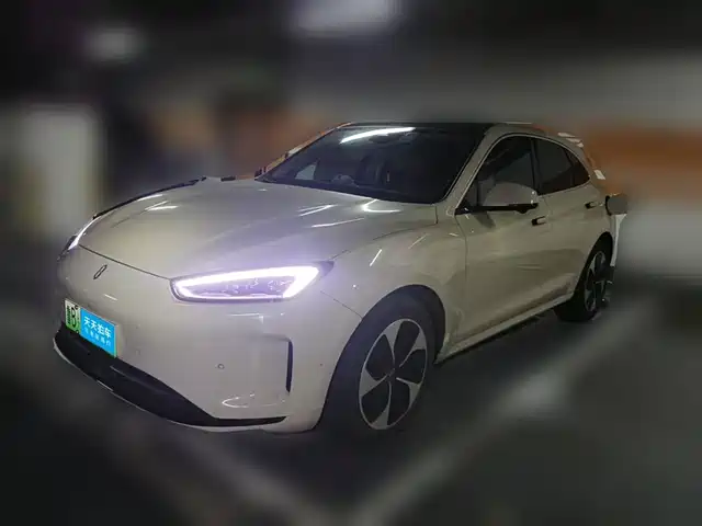 AITO Wenjie AITO M5 2022 Pure Electric RWD Standard Edition — фото 1