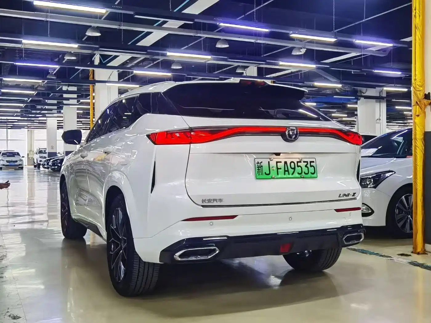 CHANGAN UNI Z NEW ENERGY