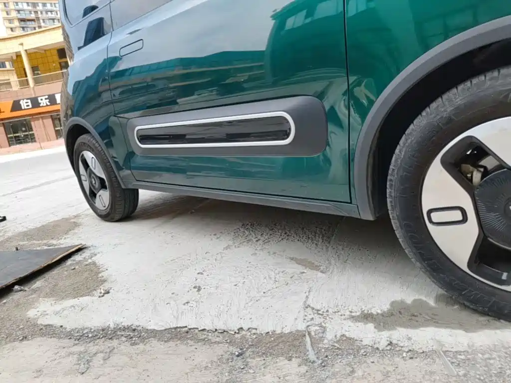 Baojun KiWi EV 2024 2022 Designer Lite NMC