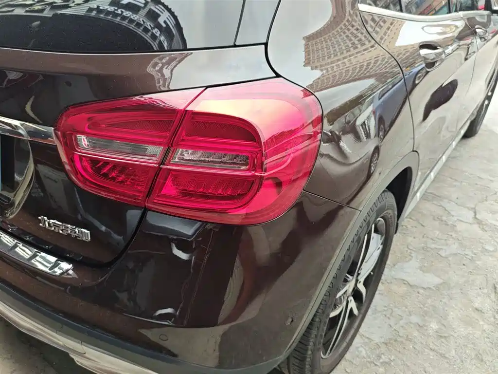 Mercedes-Benz GLA 2016 GLA 200 Fashion фото 24