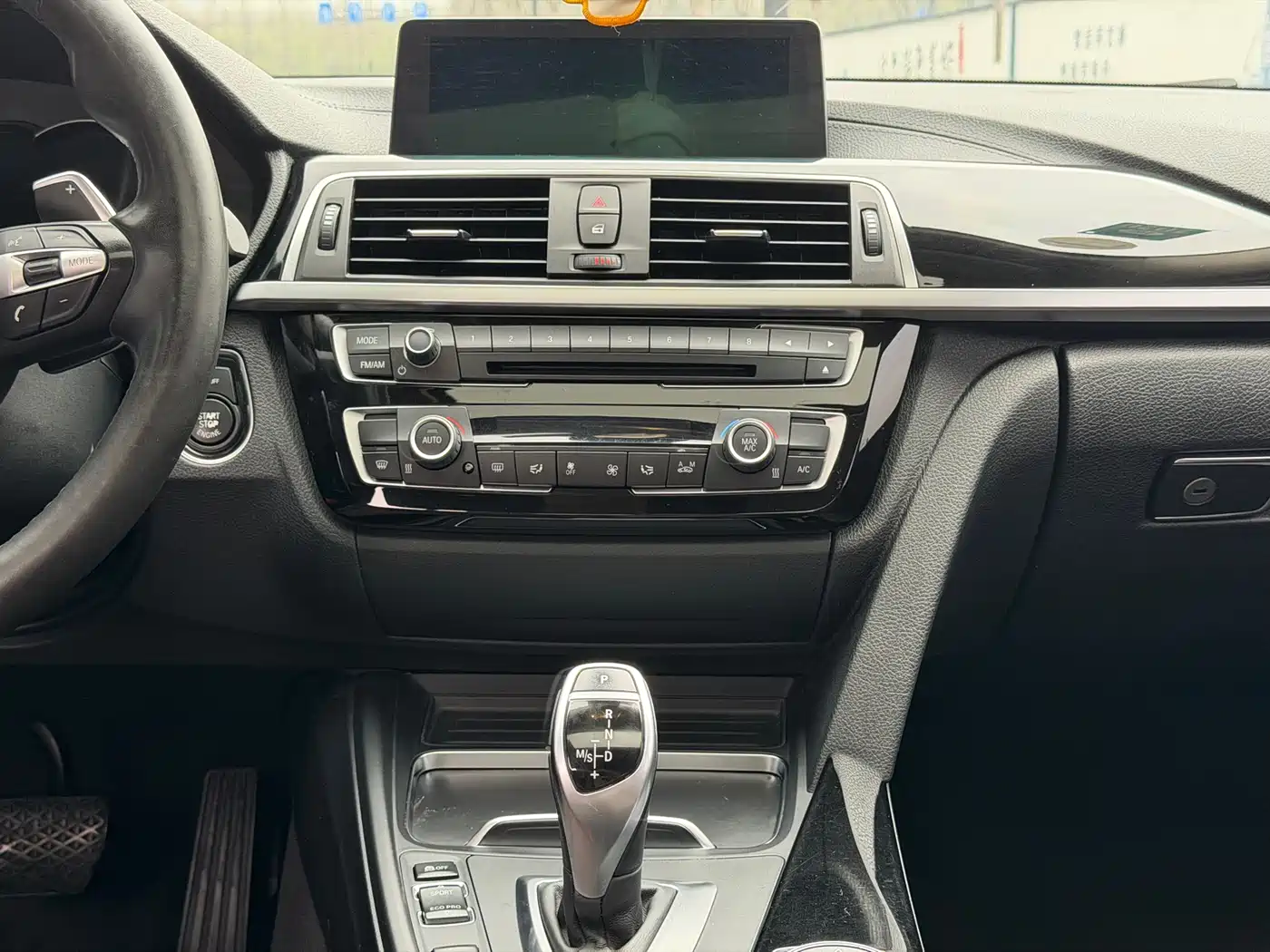 BMW 3 Series 2018 320Li Leading M Sport Package фото 12