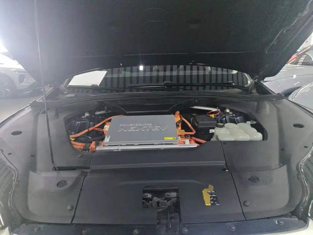 NIO ES8 2021 2020 415KM 7-Seater