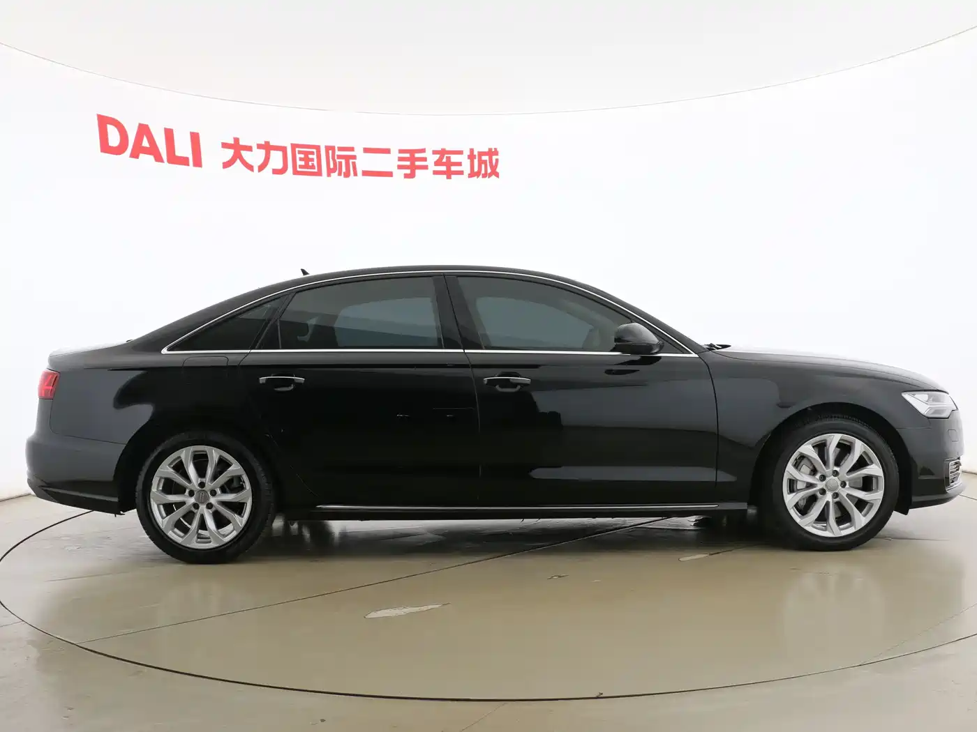 Audi A6L 2017 45 TFSI quattro Sport фото 8