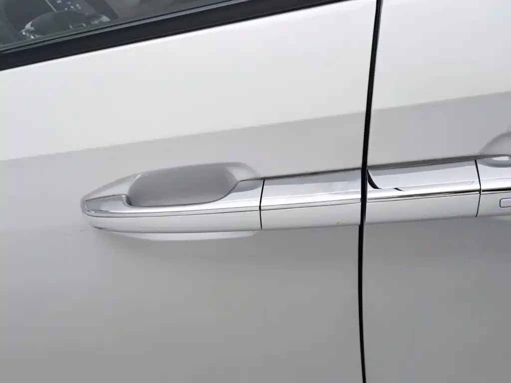 GAC Trumpchi M8, миниатюра 18