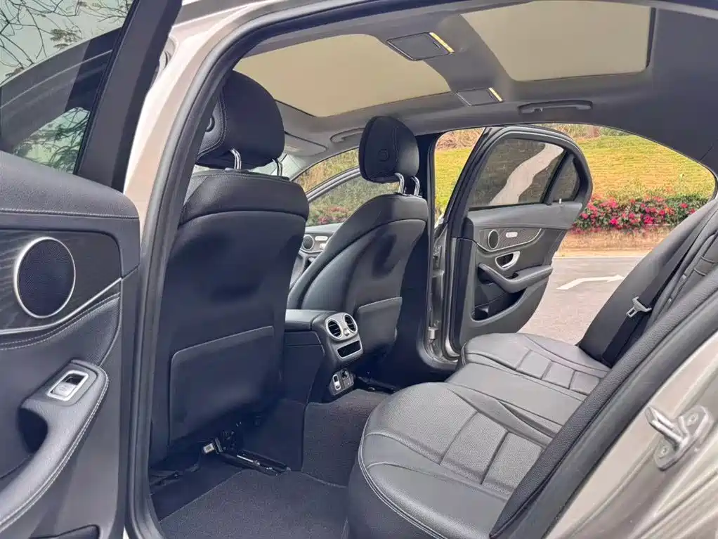 Mercedes-Benz C-Class 2020 C 260 L Sport фото 8