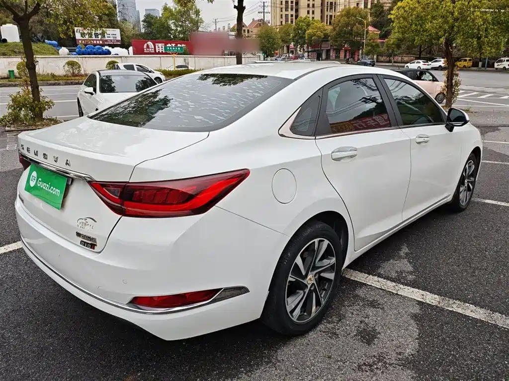 BAIC Beijing U7 2020 2019 1.5T Manual Elite Edition China V