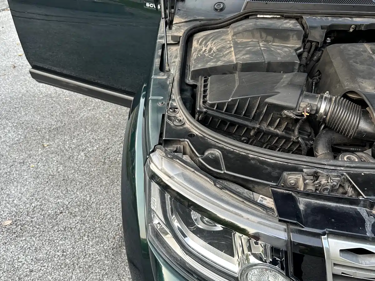 Land Rover Discovery 2016 3.0 SC V6 HSE фото 22