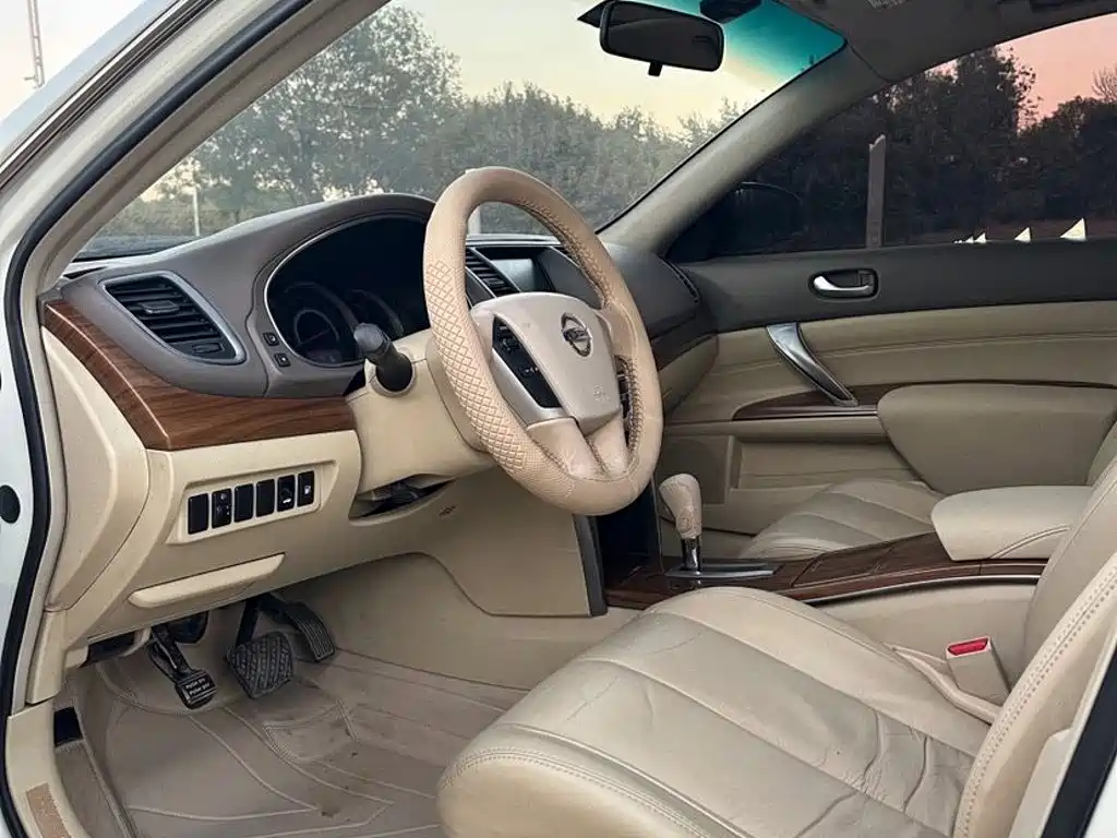 Photo 8 - Nissan Teana