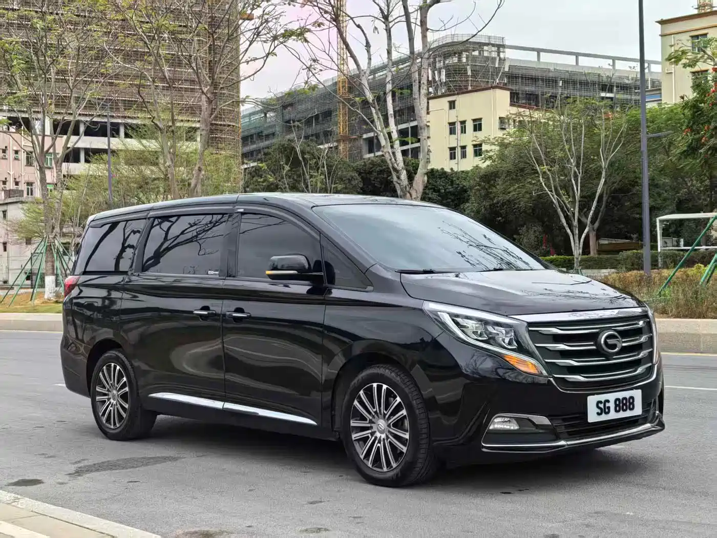 GAC Trumpchi Trumpchi M8 2018 320T Exclusive Edition фото 3