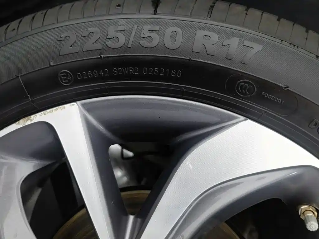 Фото 24 - Buick Velite 6