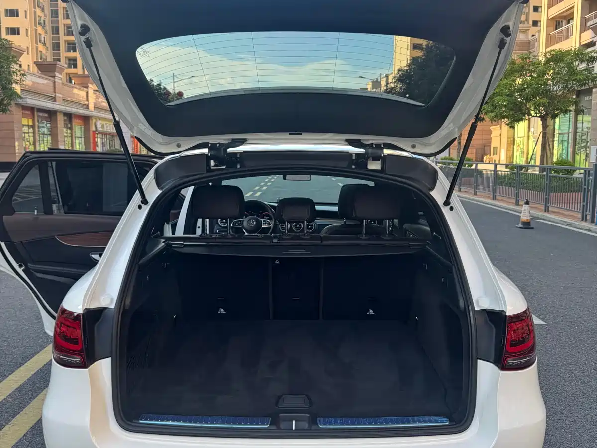 Mercedes-Benz GLC 2021 GLC 300 L 4MATIC Sporty фото 11