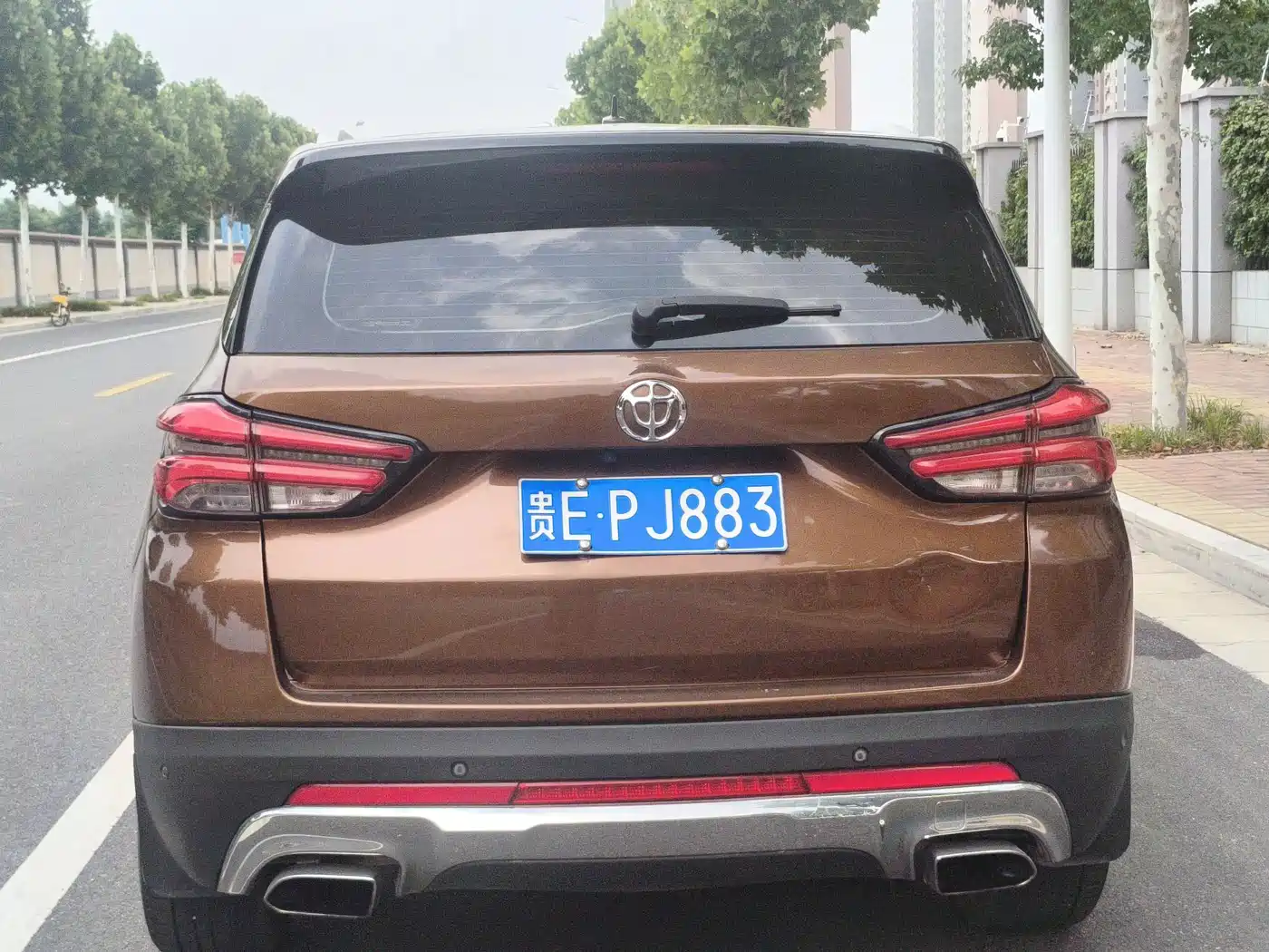 Zhonghua V7 2018 2018 280T DCT Luxury 7-seater