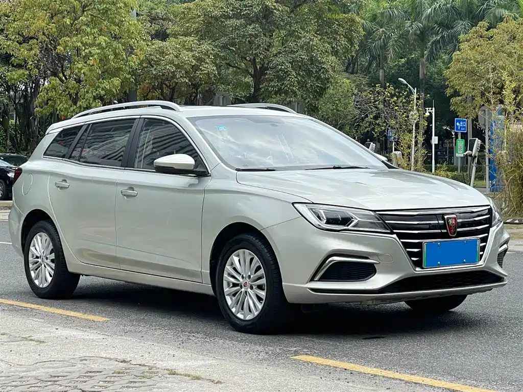 ROEWE EI5