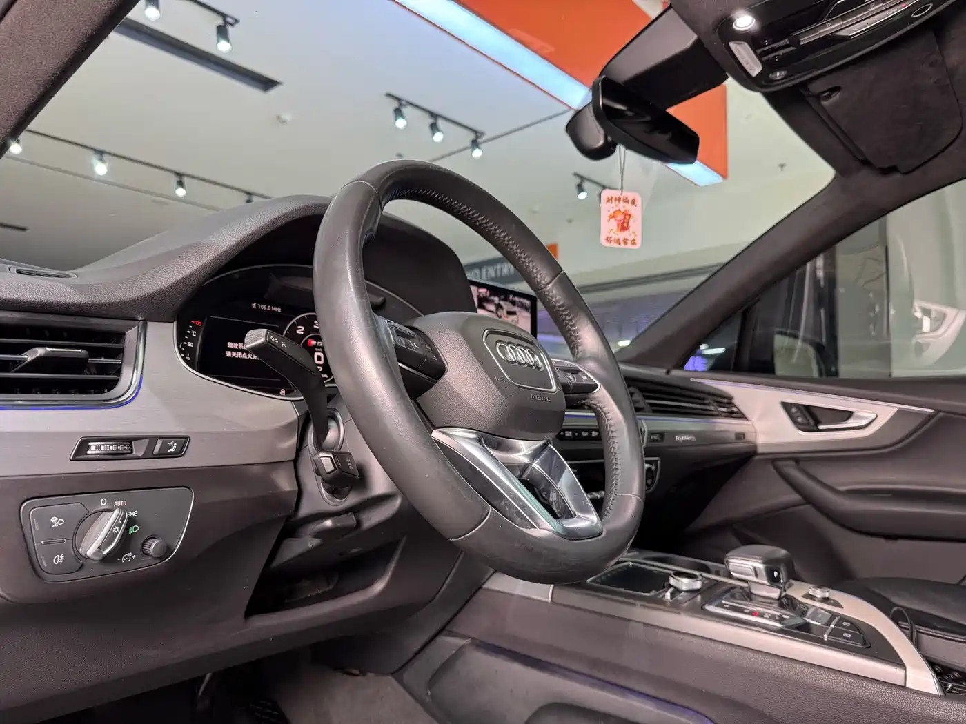 Audi Q7 2019 45 TFSI Comfort фото 12