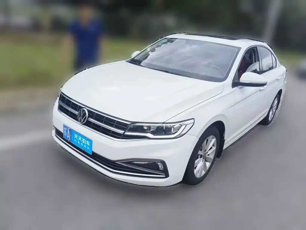 Фото 1 - Volkswagen Bora