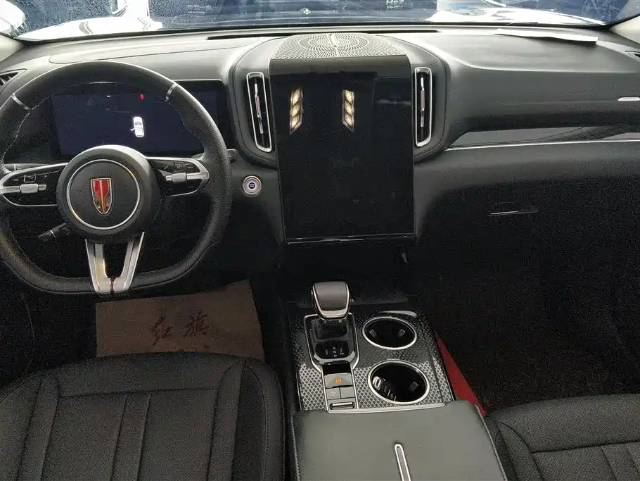 Hongqi HS3 PHEV 2024 PHEV 115km Power Edition фото 12