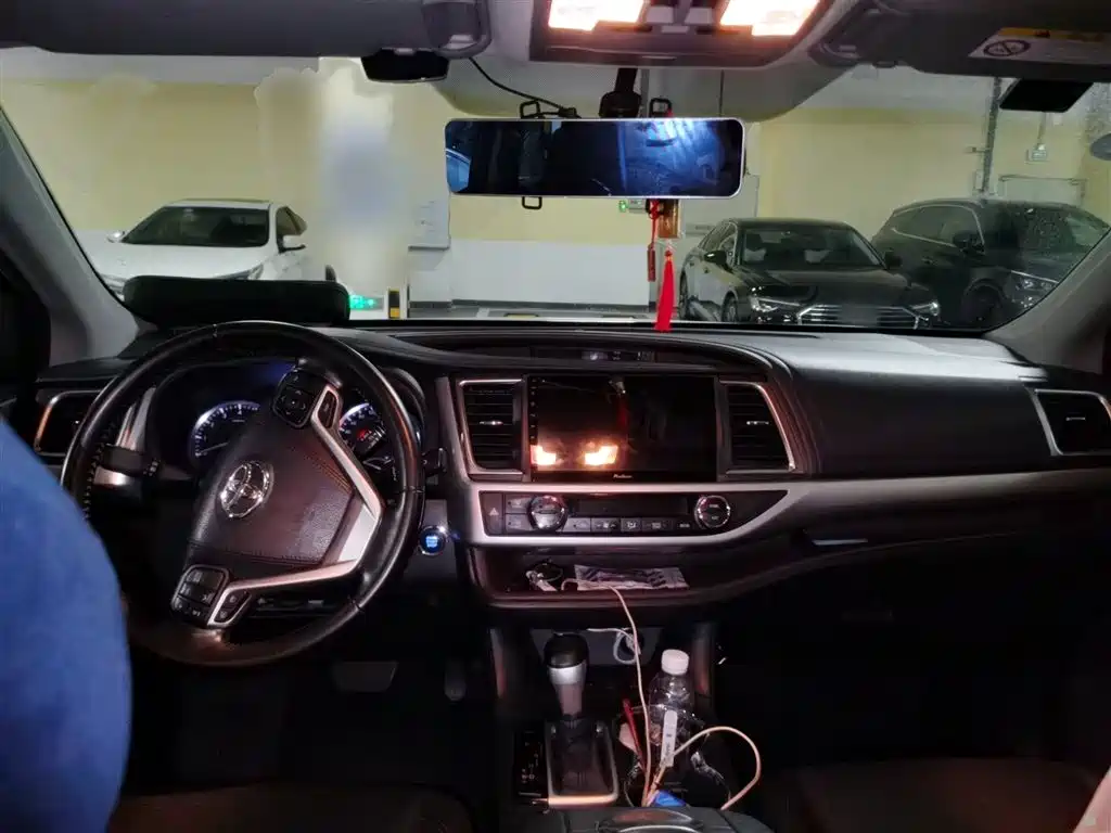 Toyota Highlander 2015 2.0T AWD Luxury Edition 7-seater фото 13