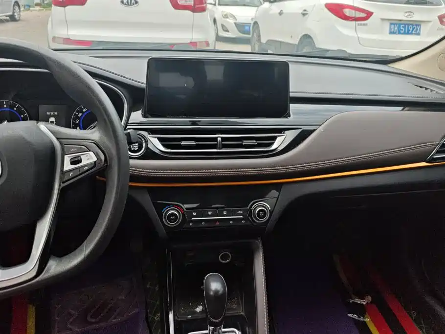 Photo 13 - Changan Eado DT