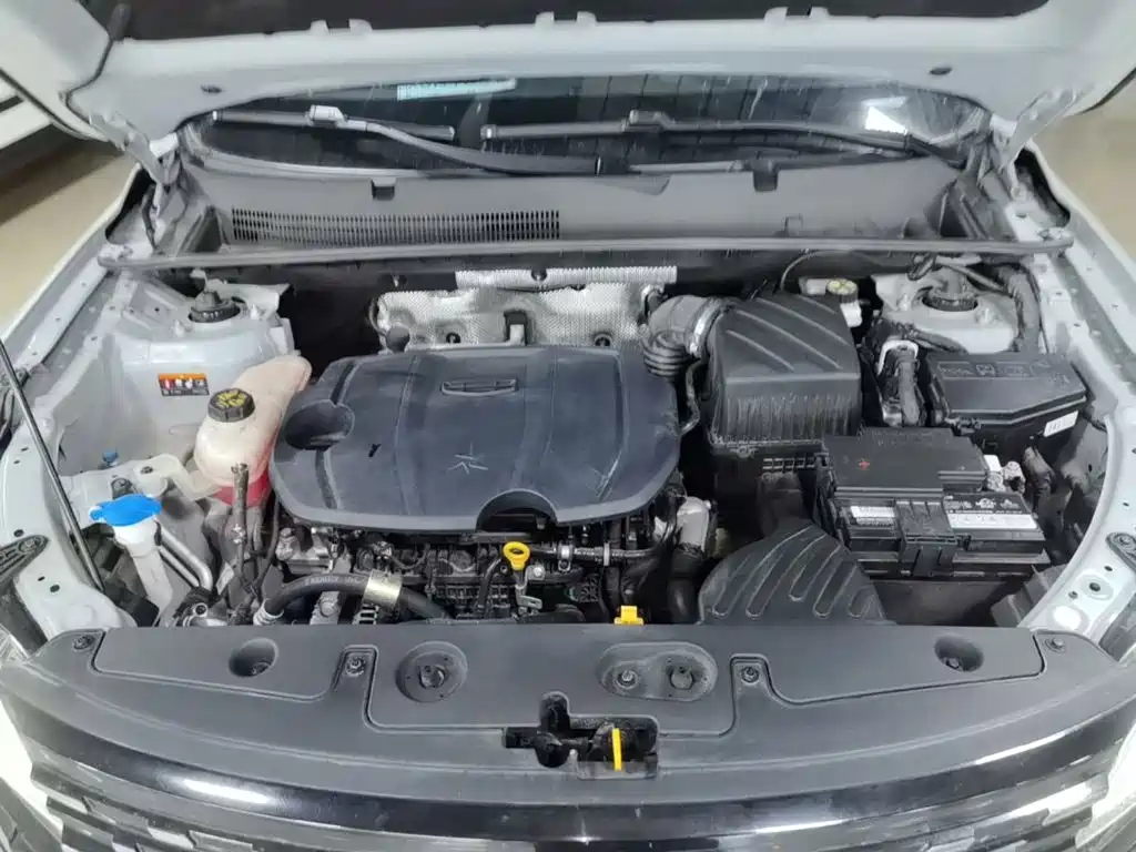 Фото 20 - Geely Haoyue PRO