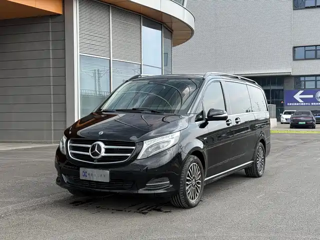 Mercedes-Benz V-Class 2019