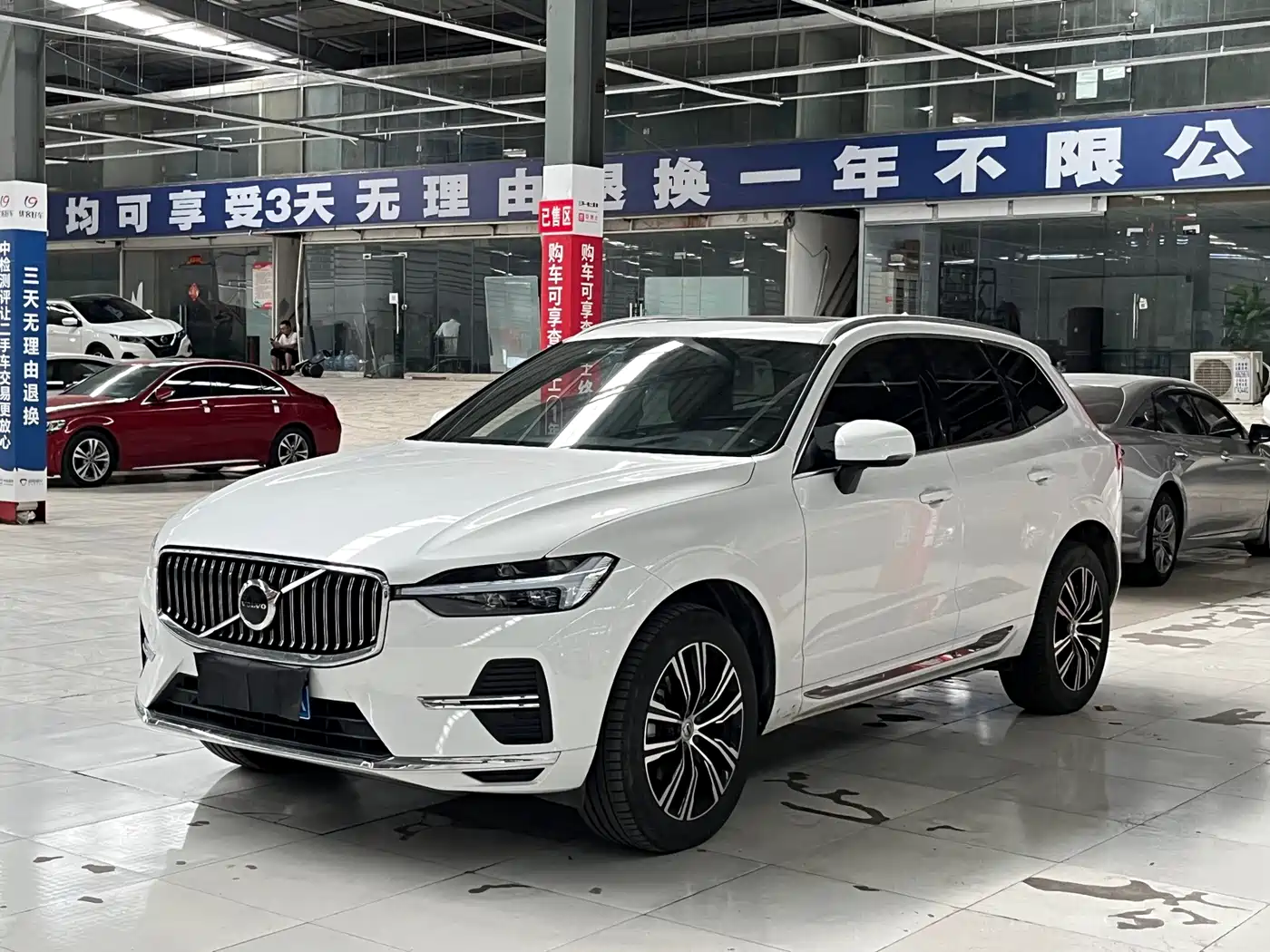 Фото 1 - Volvo XC60
