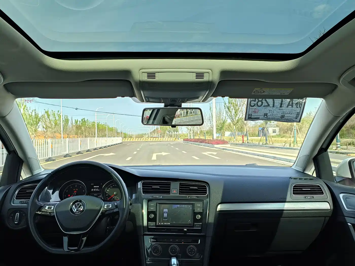Volkswagen Golf 2018 230TSI Automatic Comfort фото 14