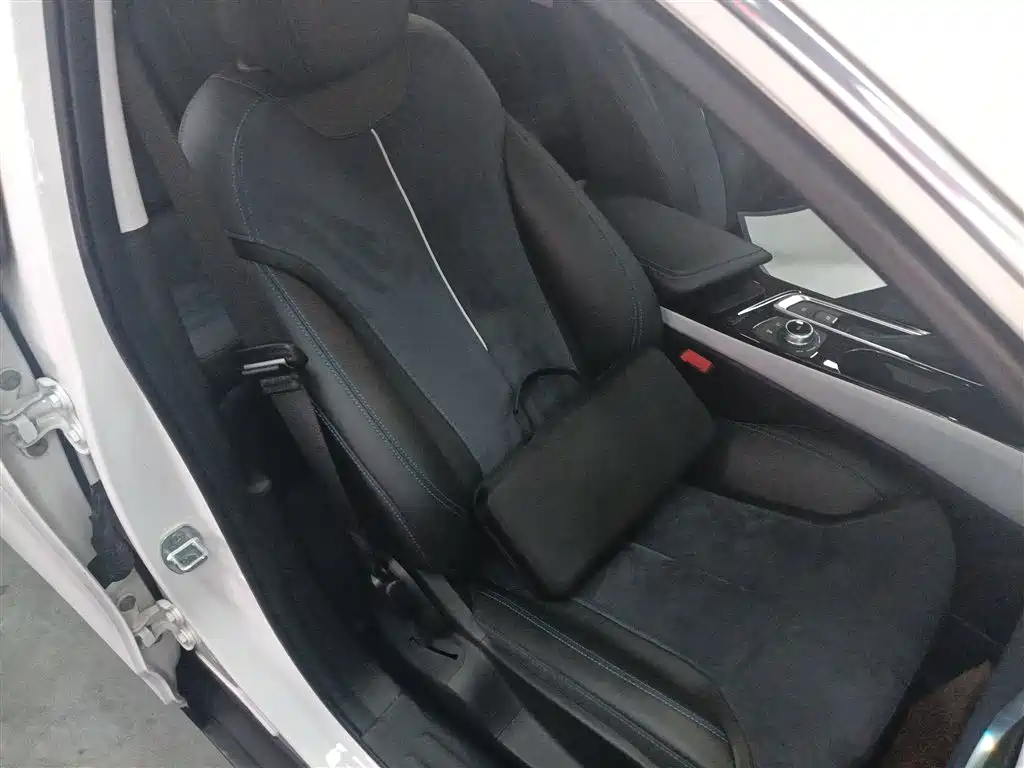 Buick Velite 6 2022 Plug-in Hybrid Connected Smart Edition фото 25